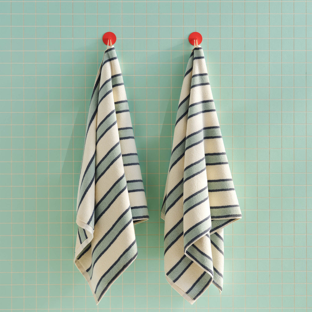 Super-Plush Set of 4 Bath Towel Bundle R3