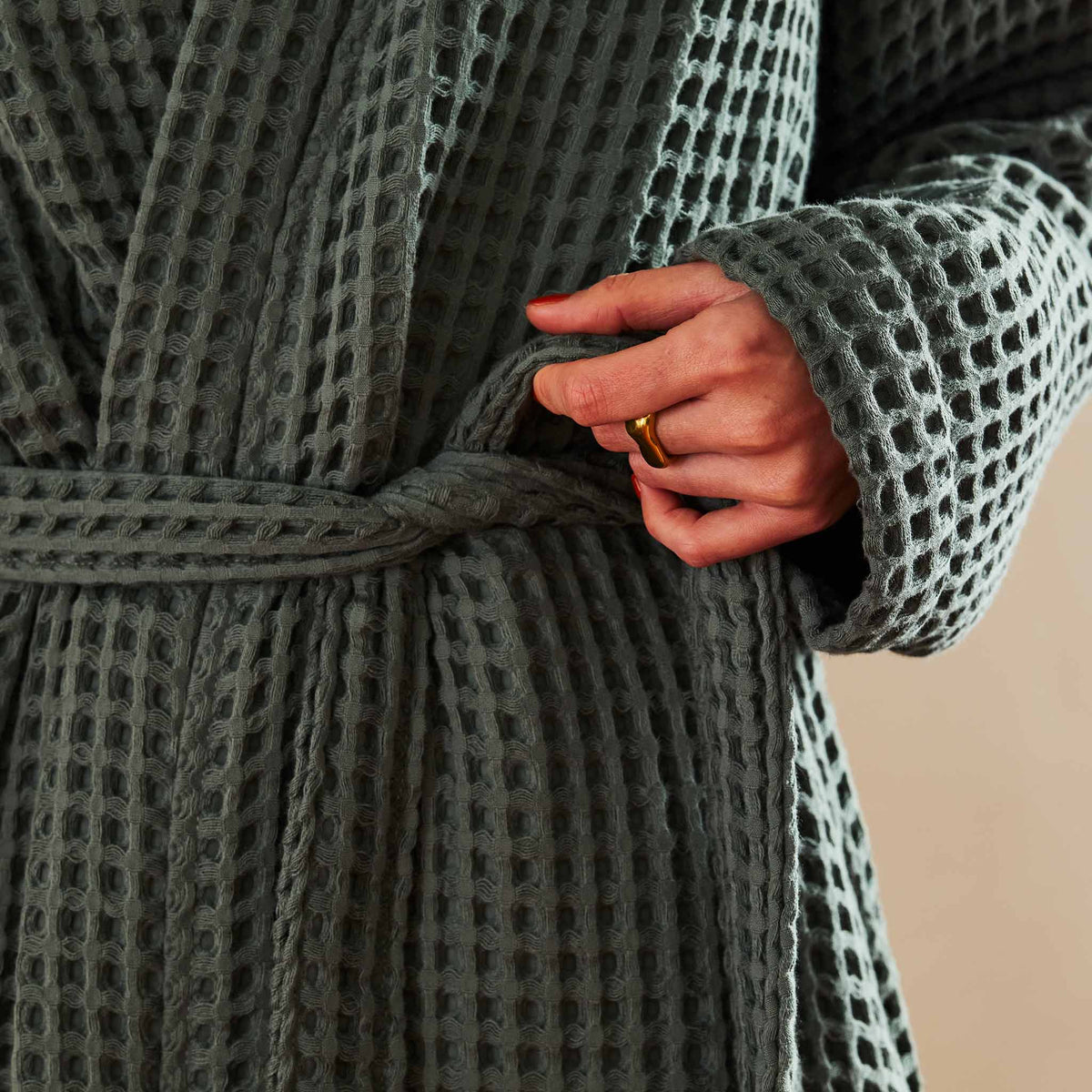 Dreamweave Waffle Robe B3
