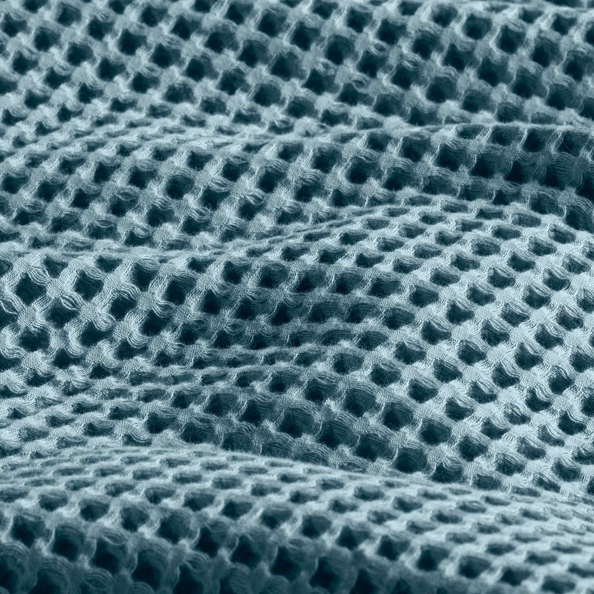 Dreamweave Waffle Robe D0