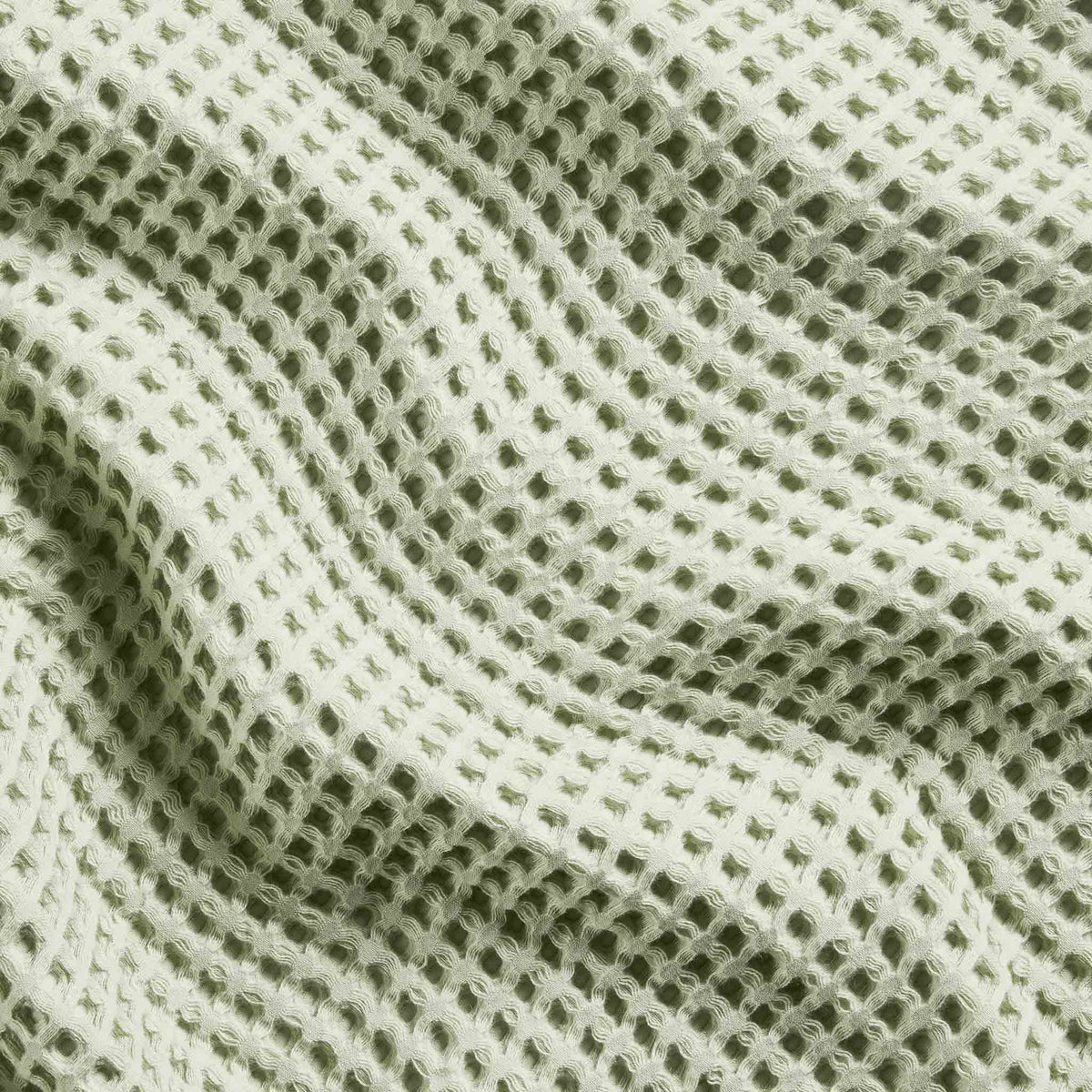 Dreamweave Waffle Robe D0