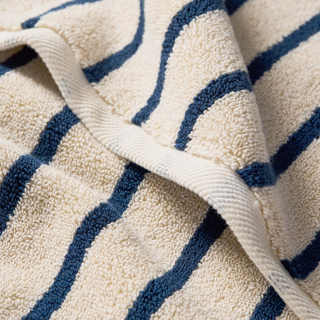 Super-Plush Set of 4 Bath Towel Bundle R3