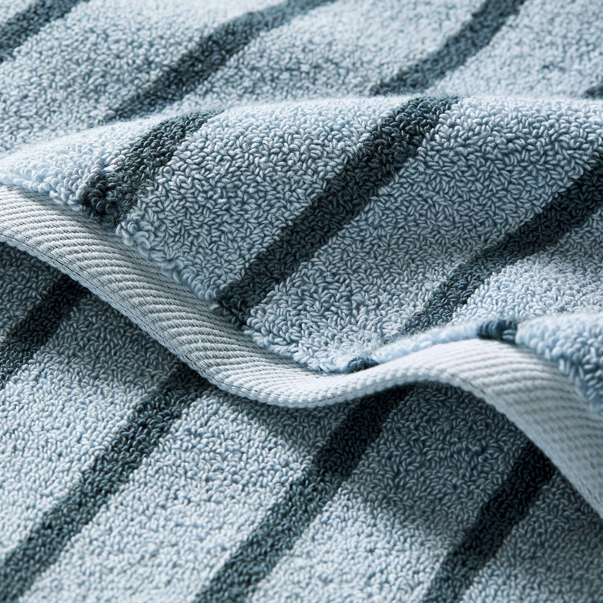 Super-Plush Set of 4 Bath Towel Bundle R3