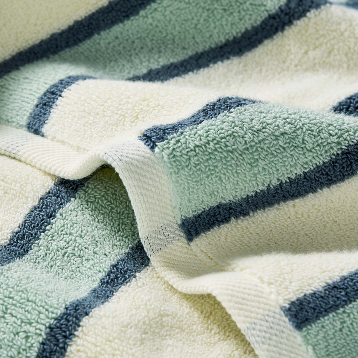 Super-Plush Set of 4 Bath Towel Bundle R3